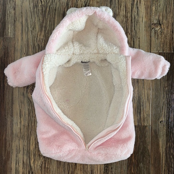 Petit Monde Hooded (w/Ears) Baby Bunting Pink Sherpa Lined 0-3 Mos Winter Gear - Picture 3 of 8